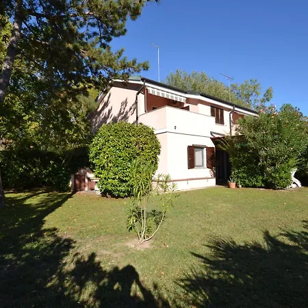 شقة Fronte Fiordo Con Giardino Albarella روسولينا