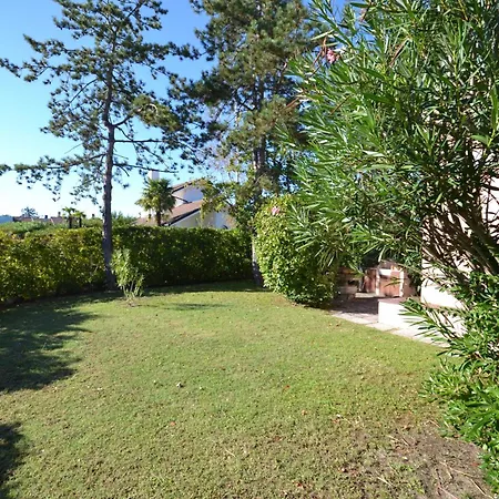 Fronte Fiordo Con Giardino Albarella شقة *